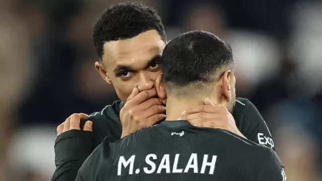 Liverpool Stay Focused on Title Charge Amid Transfer Rumors and Injury Setbacks